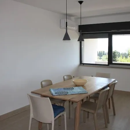 Lone 4* Luxury Penthouse In Center Apartment