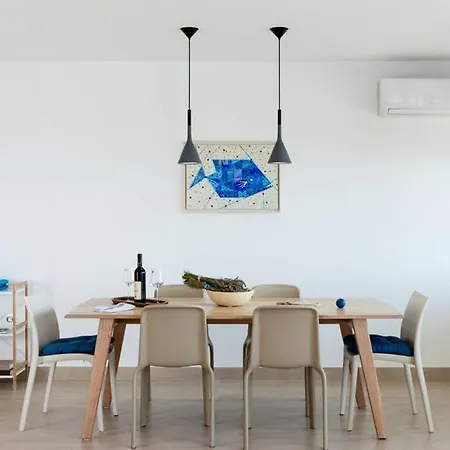 Lone 4* Luxury Penthouse In Center Apartment