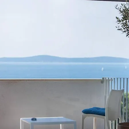 Lone 4* Luxury Penthouse In Center Apartment *